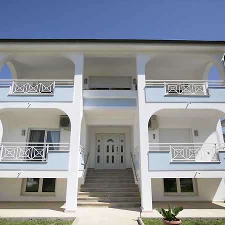 Susanna Apartments Керамоти Екстериор снимка